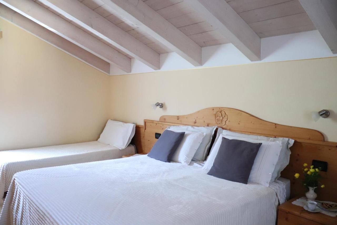 Agriturismo La Canonica Brez Eksteriør billede