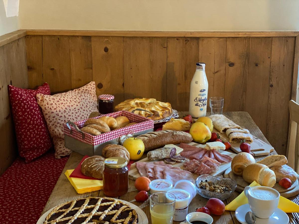 Agriturismo La Canonica Brez Eksteriør billede